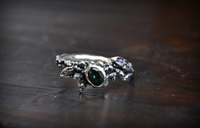 Botaninis žiedas su safyru – Paveikslėlis 3