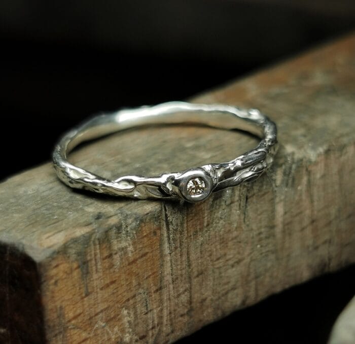 oznorCO Sidabrinis žiedas su mini šampaniniu deimantu – Paveikslėlis 1