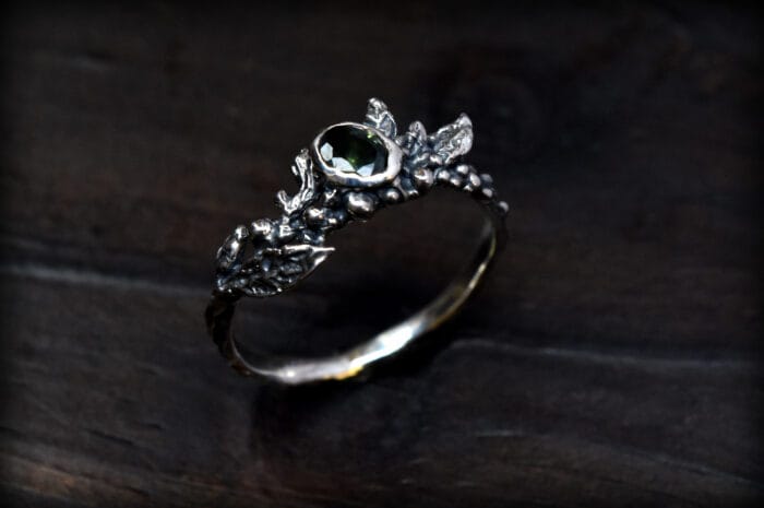 Botaninis žiedas su safyru – Paveikslėlis 2