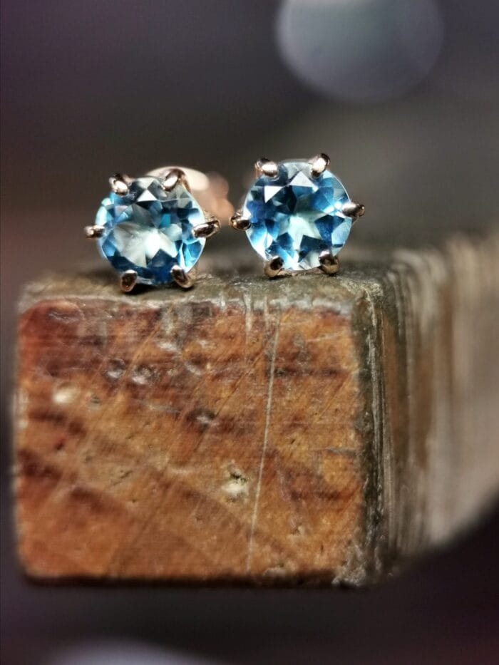 0649fc_db3ce7862abe46908ea6874545210658mv2.jpg Jūros lašai – Paveikslėlis 1