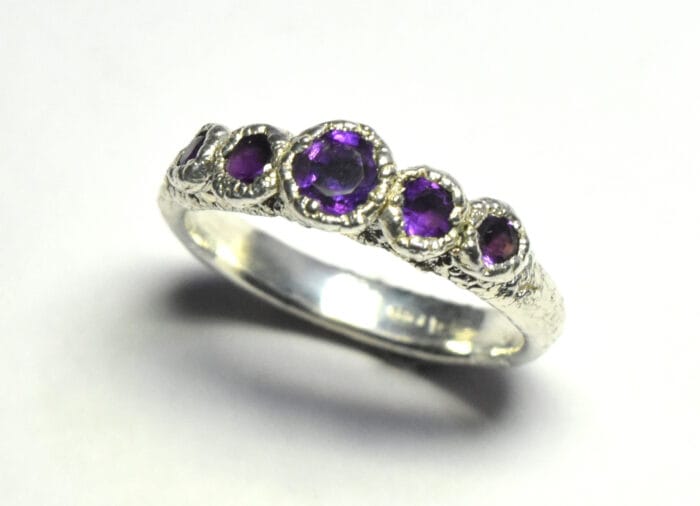 Ametistų žiedas – Paveikslėlis 4