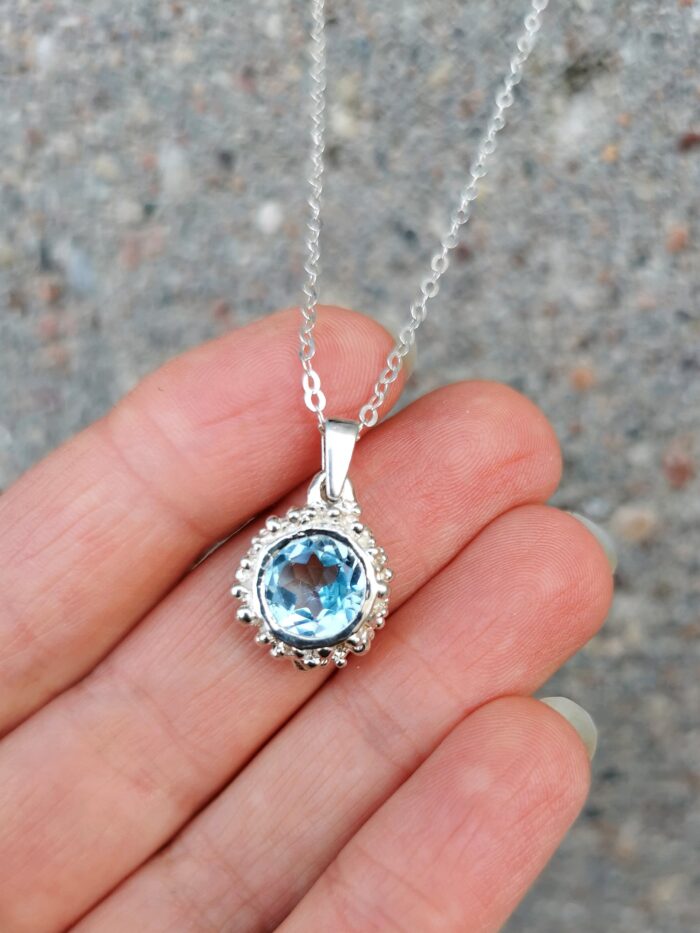 Mėlyna saulė - Image 2